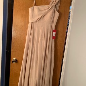 Formal occasion dress